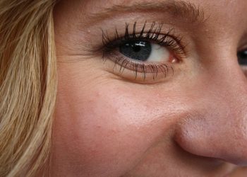 Wrinkle Myths and the Truth Behind Them: What Really Helps Your Skin